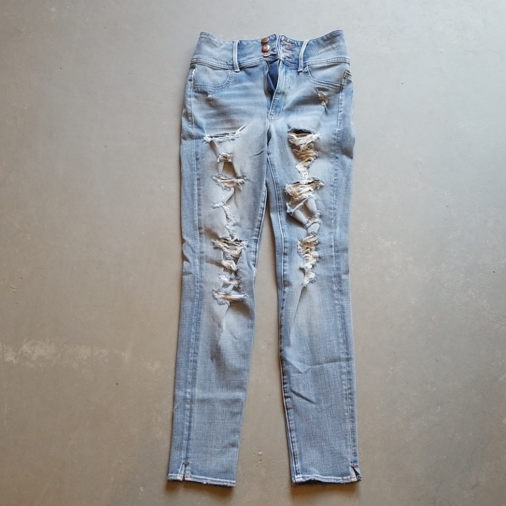 High Rise American Eagle Jeans